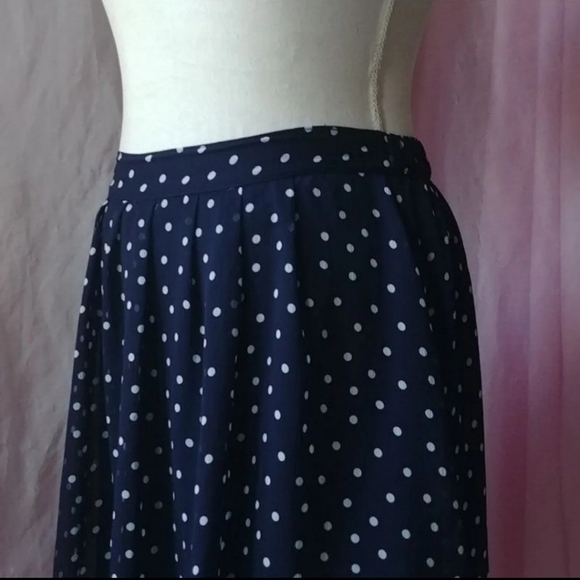 Old Navy skirt - Picture 3 of 3